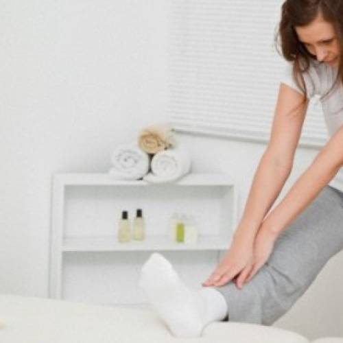 壓著坐骨神經可導致腿部長期發顫